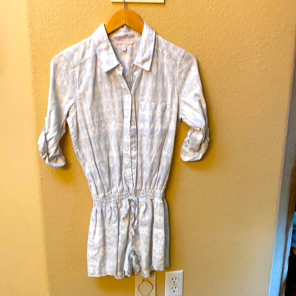 Victoria’s Secret romper Size 4